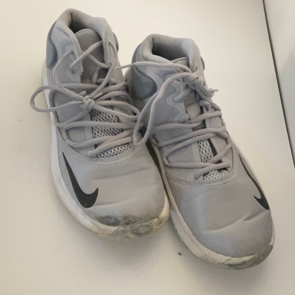 Grey Men’s Nikes